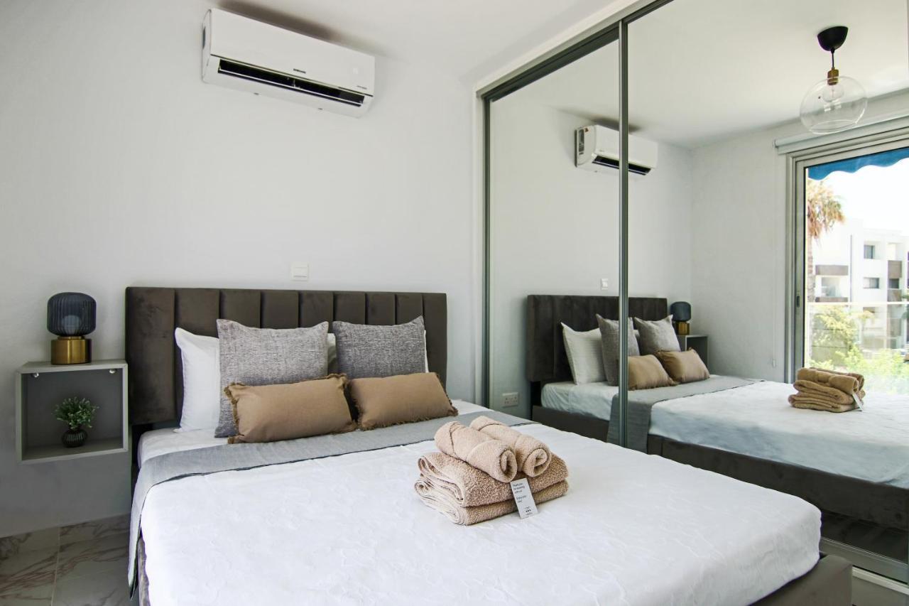 Апартаменты Phaedrus Living Seaside Luxury Flat Athina 21 Пафос Экстерьер фото